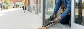 Repair Storefront Courtice